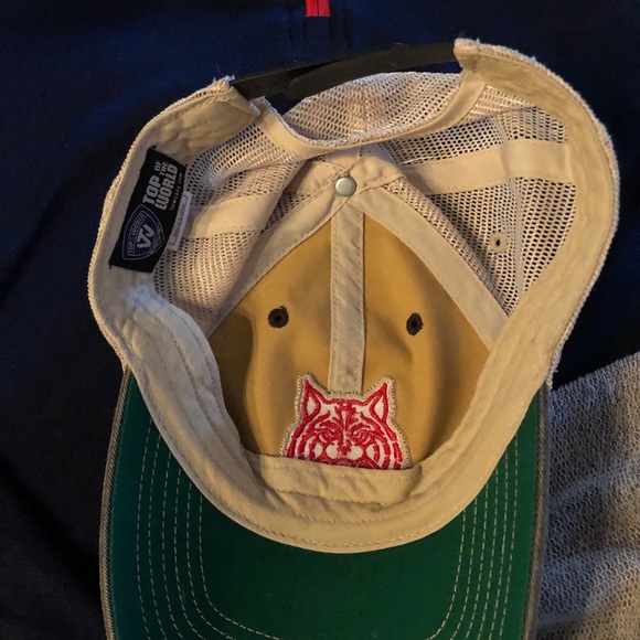 U of A  bundle - Picture 2 of 6